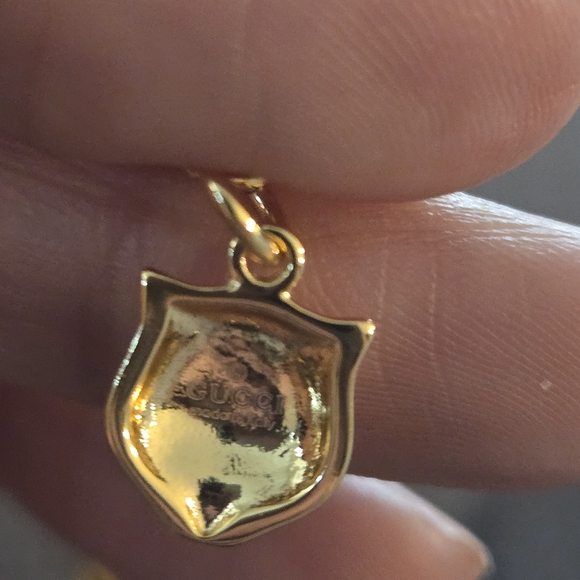 Gucci Elegant Gold Multicolor Gemstone Necklace - Picture 8 of 9